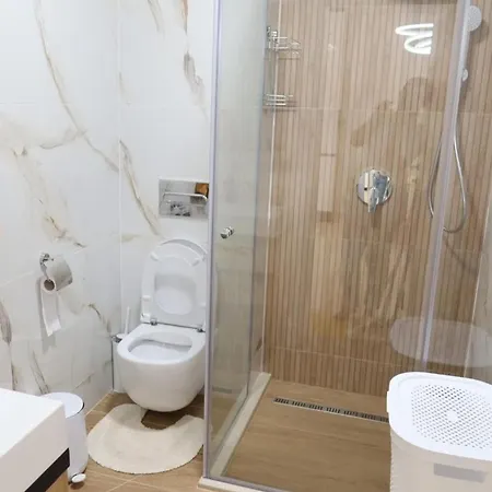 лазурно утро Burgaz