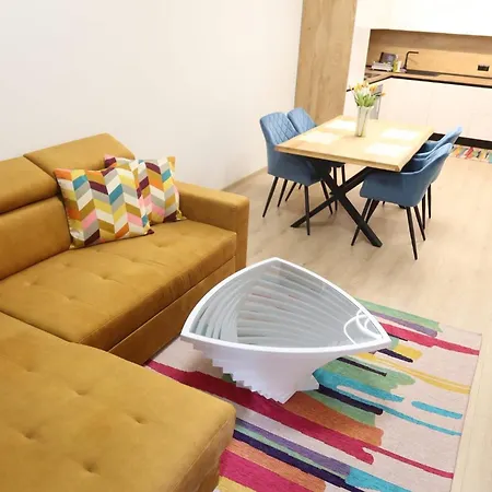 лазурно утро Apartamento *